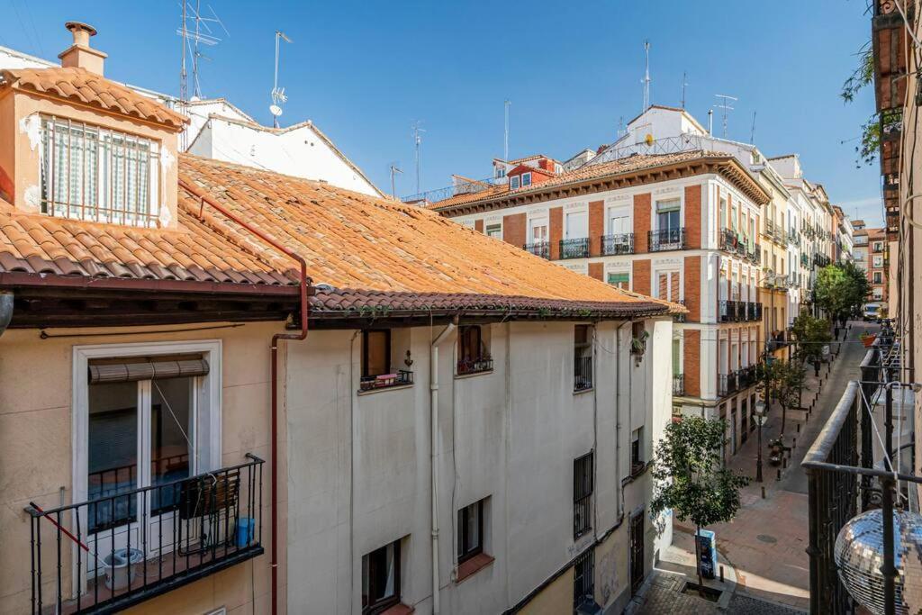 Flat In Malasana, Near Gran Via-escor Madrid